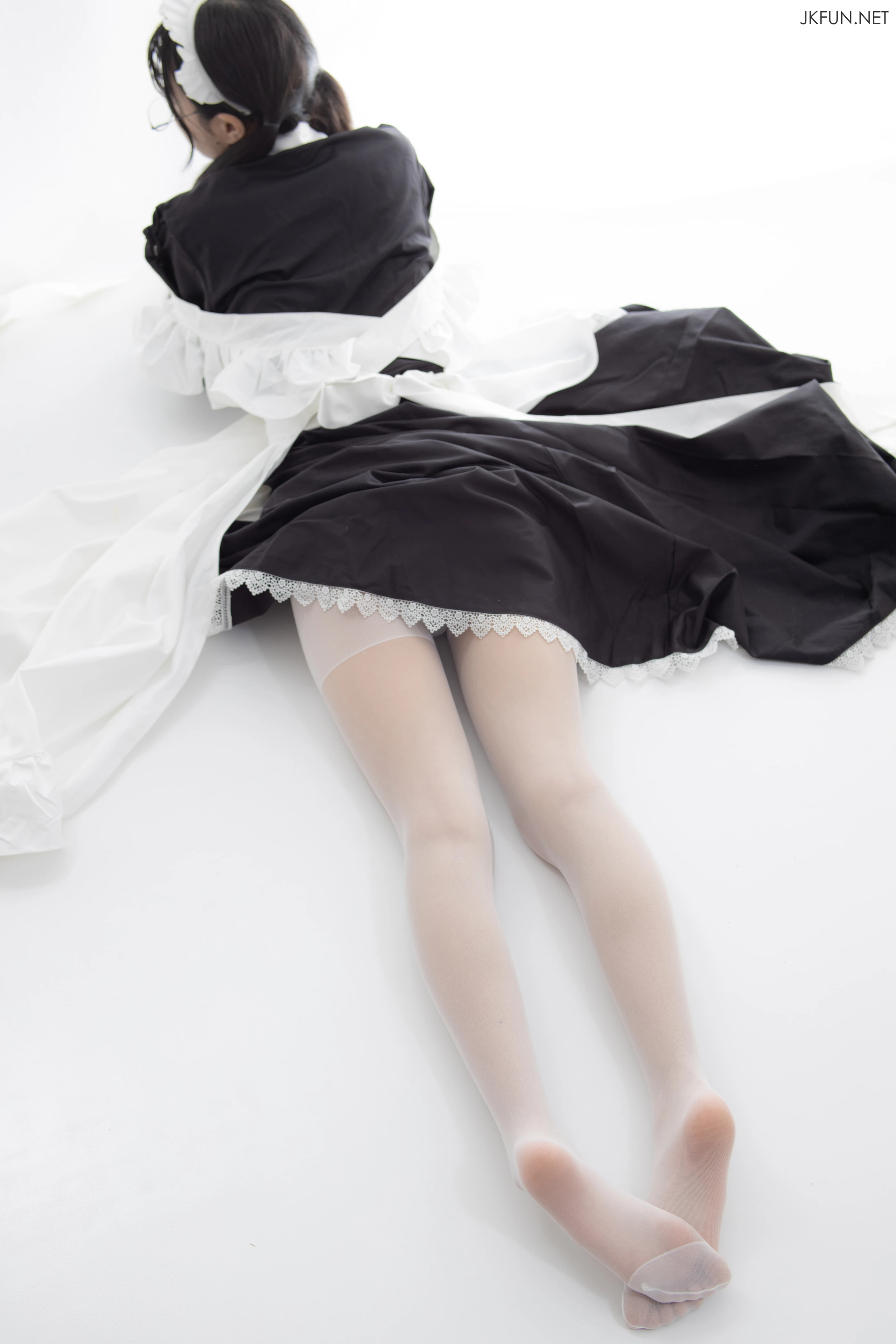 森萝财团 [JKFUN-017] 眼镜白丝女仆 [127P 1V]插图3
